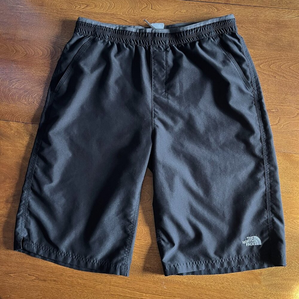 The North Face black swim shorts 18-20
